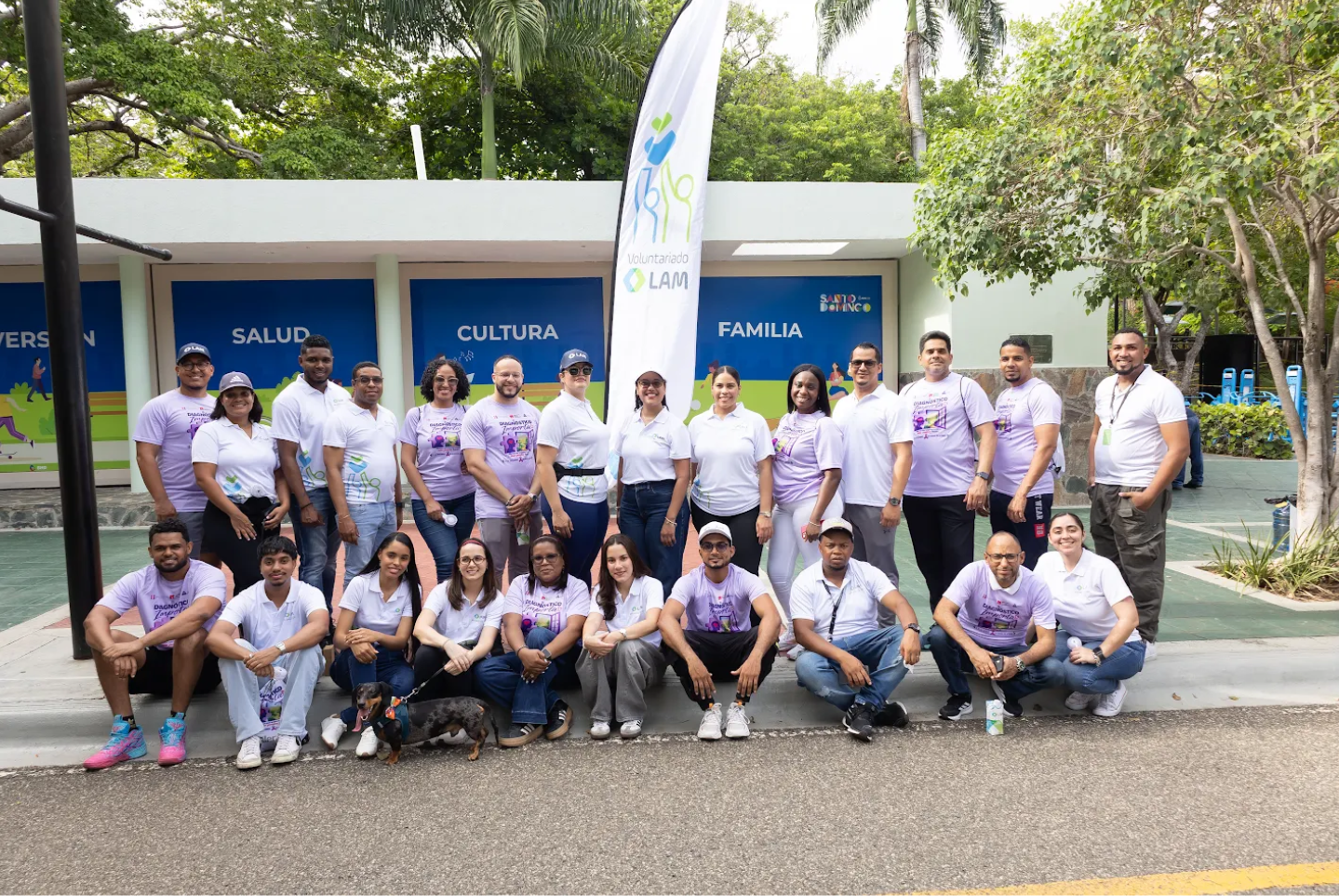 Fundación LAM y Laboratorios LAM participan en caminata anual por el Alzheimer
